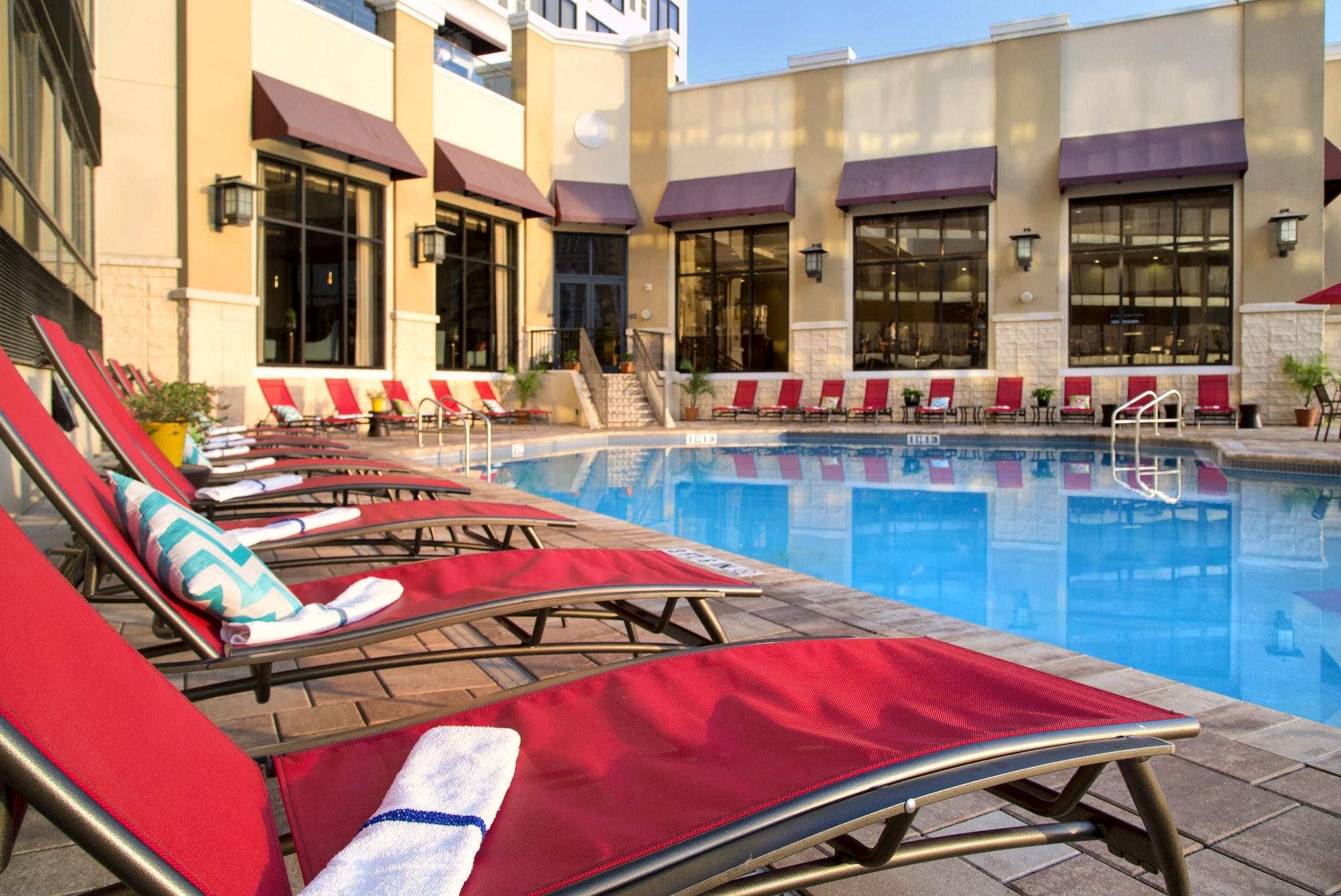 Ramada Plaza By Wyndham Orlando Resort & Suites Intl Drive Exterior foto